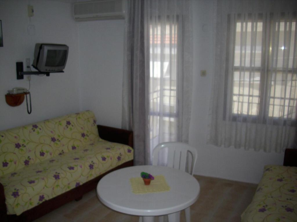 Cesme Vural Apart Hotel 部屋 写真